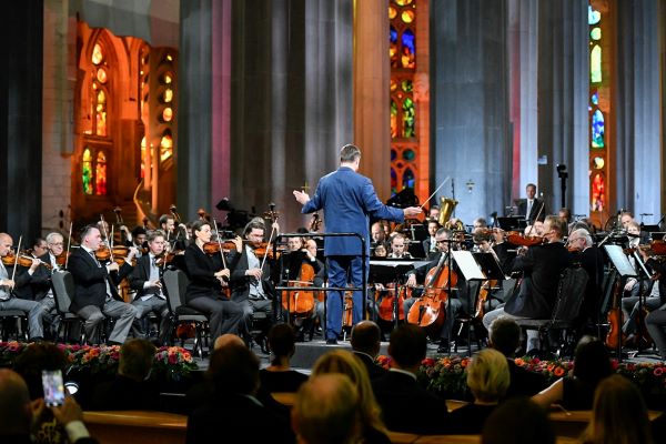 Vienna Philarmonic Orchestra performing in the Sagrada Família in September 2021 (courtesy of Sagrada Família)